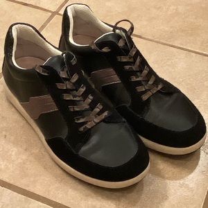 Sanctuary black and pewter shoes size 7